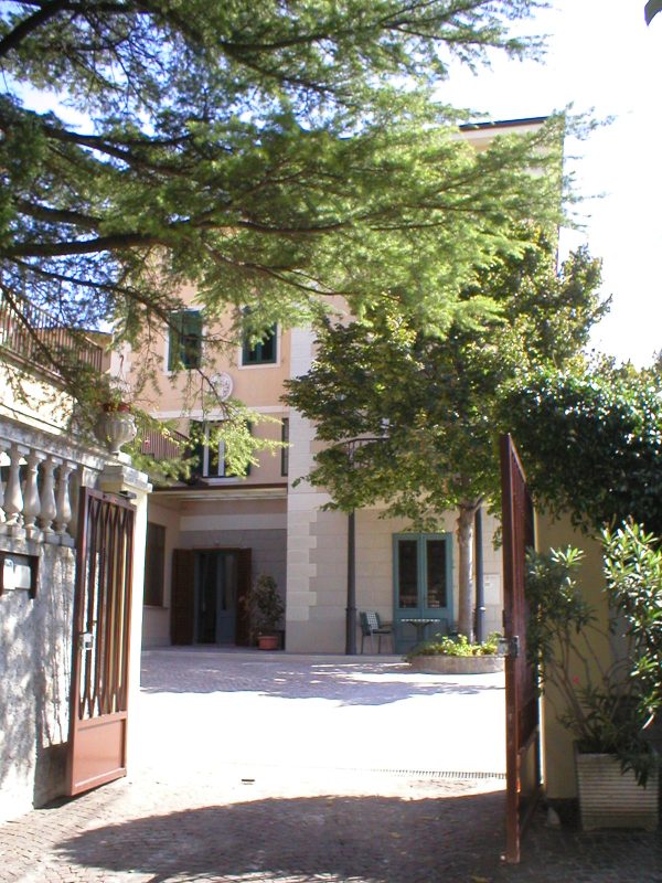 Images Scuola  dell'Infanzia e Primaria Collegio Dimesse