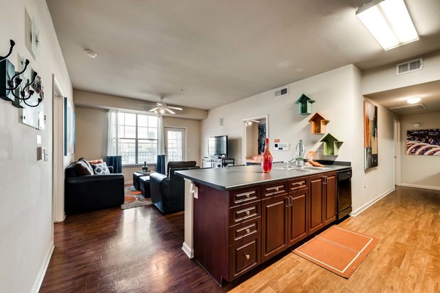 Images Maverick Place Apartments