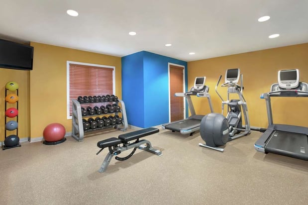 Images Homewood Suites by Hilton Kansas City-Airport