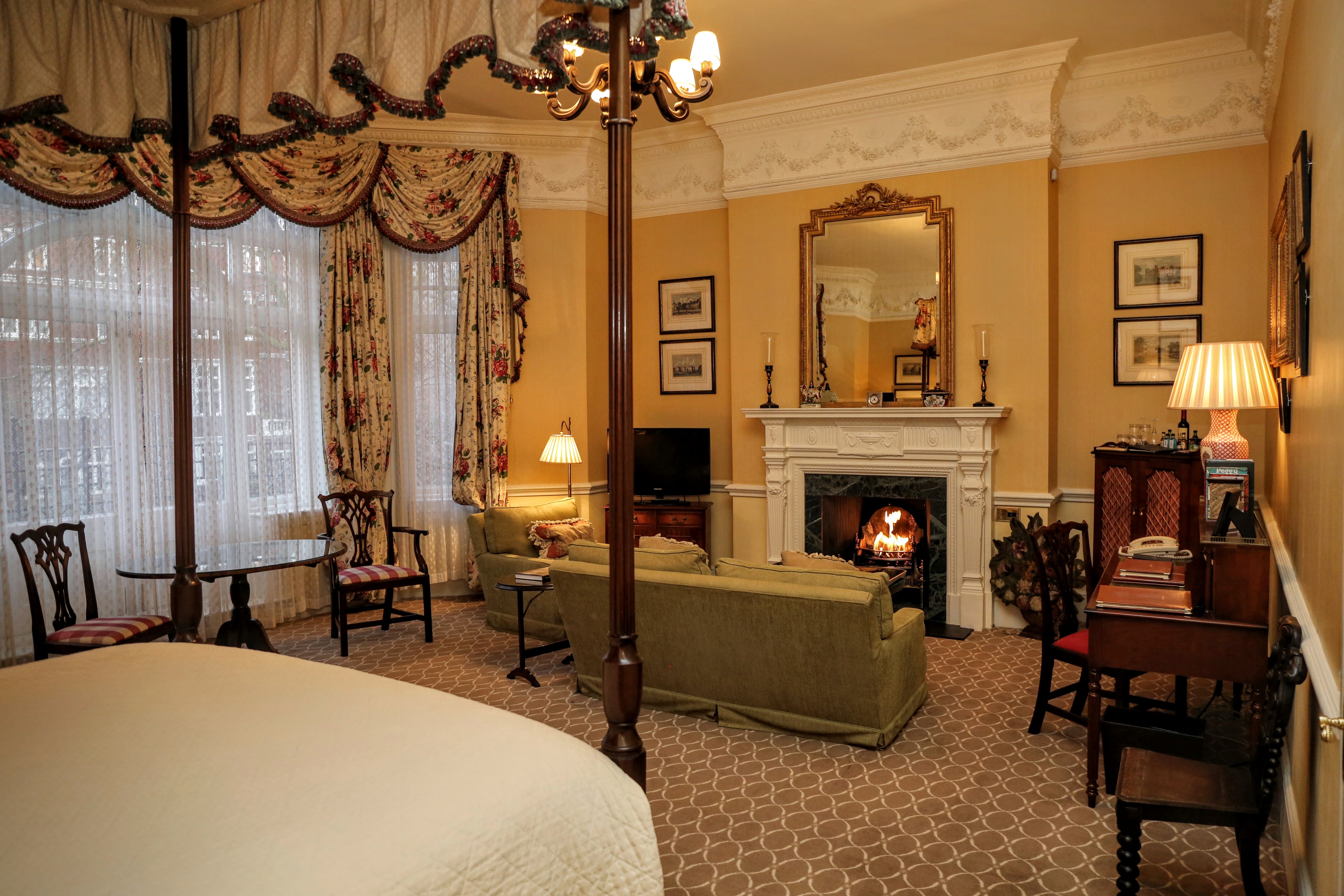 Images Draycott Hotel