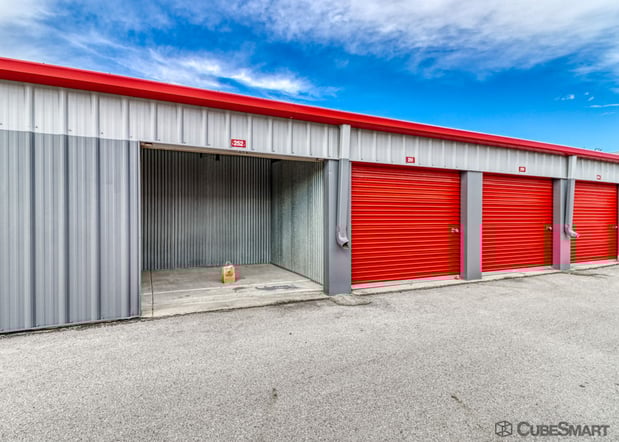 Images CubeSmart Self Storage