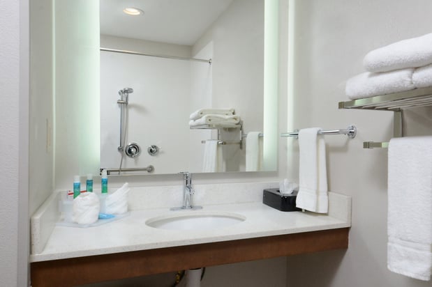 Images Holiday Inn Express & Suites Raleigh Durham Airport at Rtp by IHG