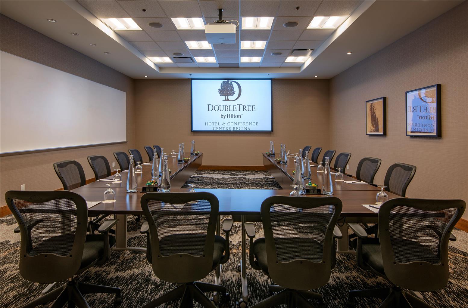 Images DoubleTree by Hilton Hotel & Conference Centre Regina