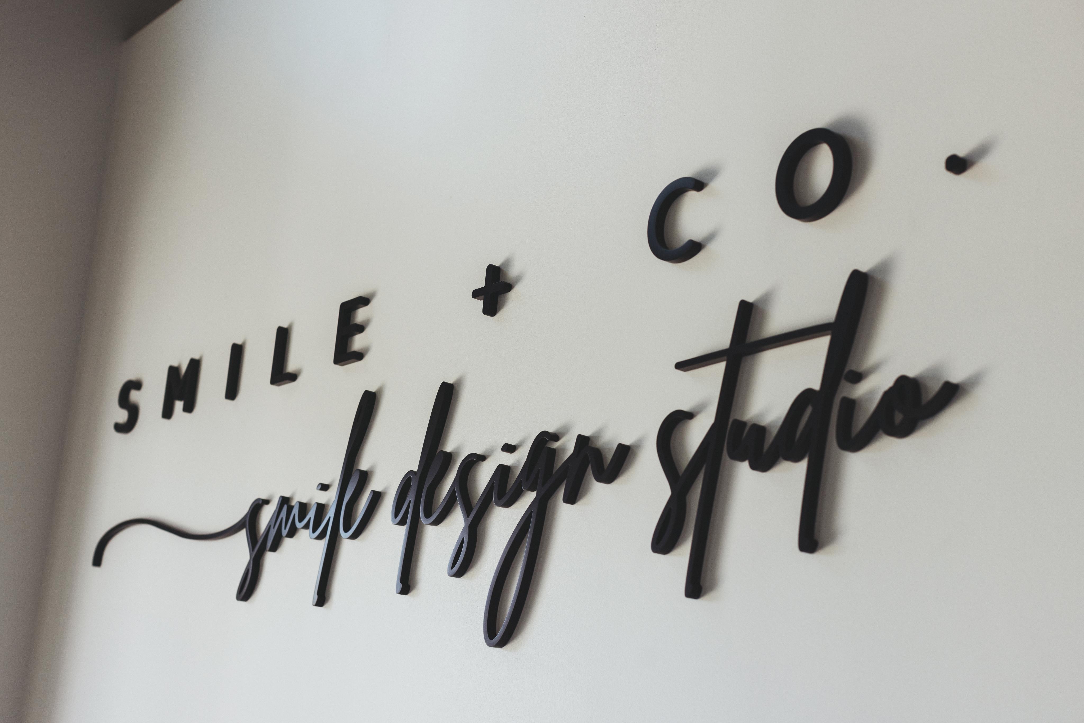 Smile & Co. Image