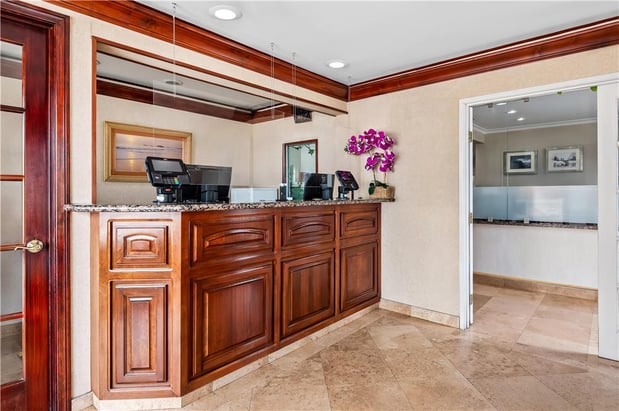 Images SureStay by Best Western Santa Monica