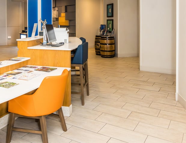 Images Holiday Inn Express & Suites Louisville Downtown by IHG