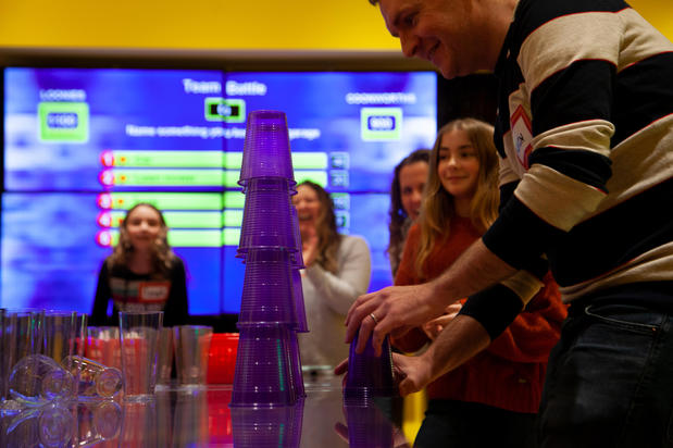 Images Game Show Room