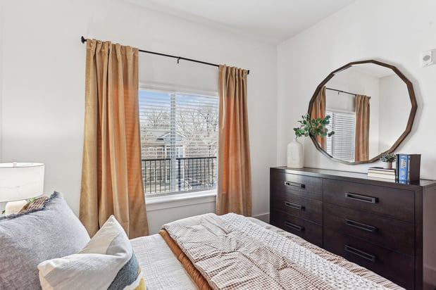 Images The Skylark Apartments