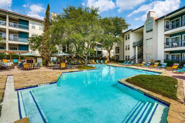 Images Estates at Las Colinas