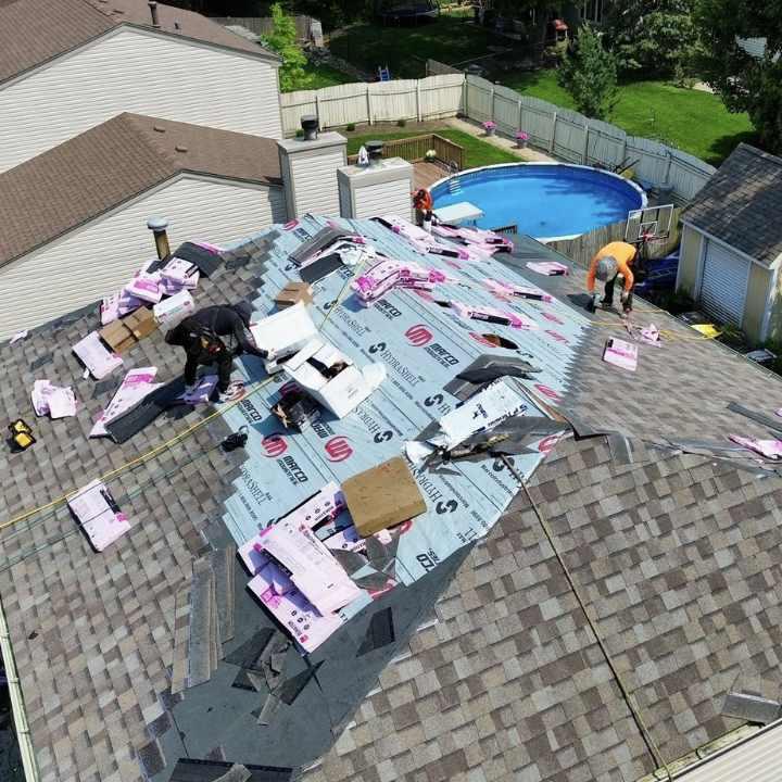 Images Roofing Gurus - Licensed roofing contractors for Roof Replacement & Leak Repair Chicago