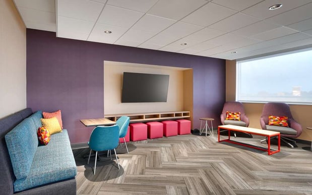 Images Tru by Hilton Clearfield Hill Air Force Base