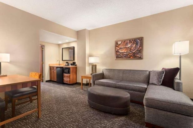 Images Embassy Suites Northwest Arkansas - Hotel, Spa & Convention Center