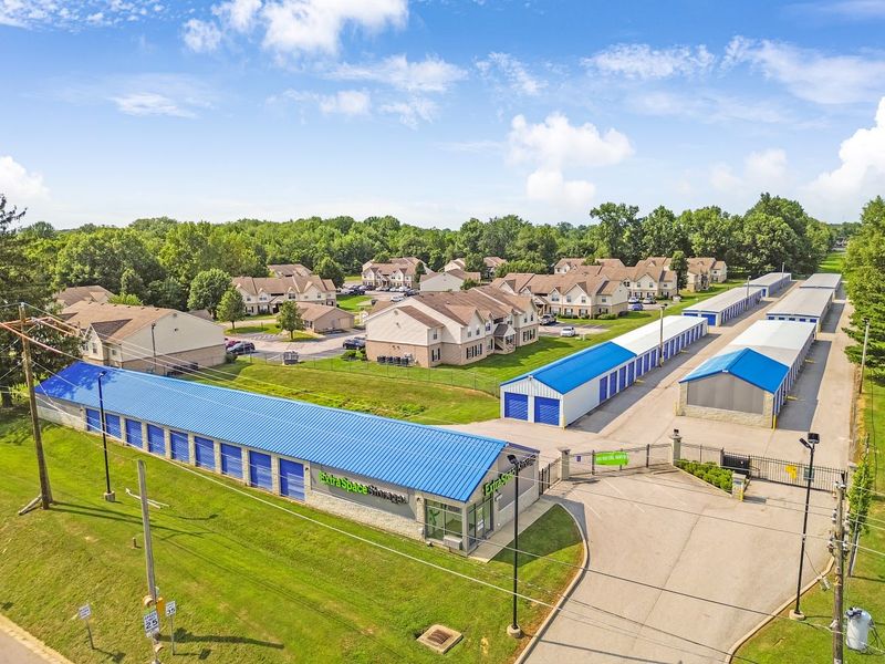 Alternate Beauty Image - Storage Express at 416 W Walnut St, North Vernon, IN 47265