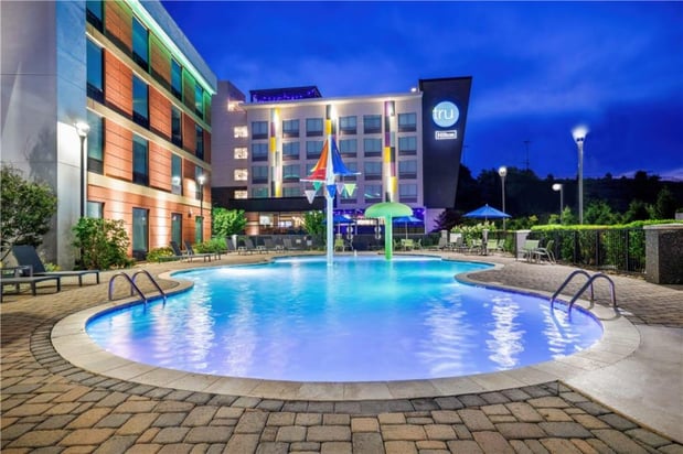 Images Tru by Hilton Pigeon Forge