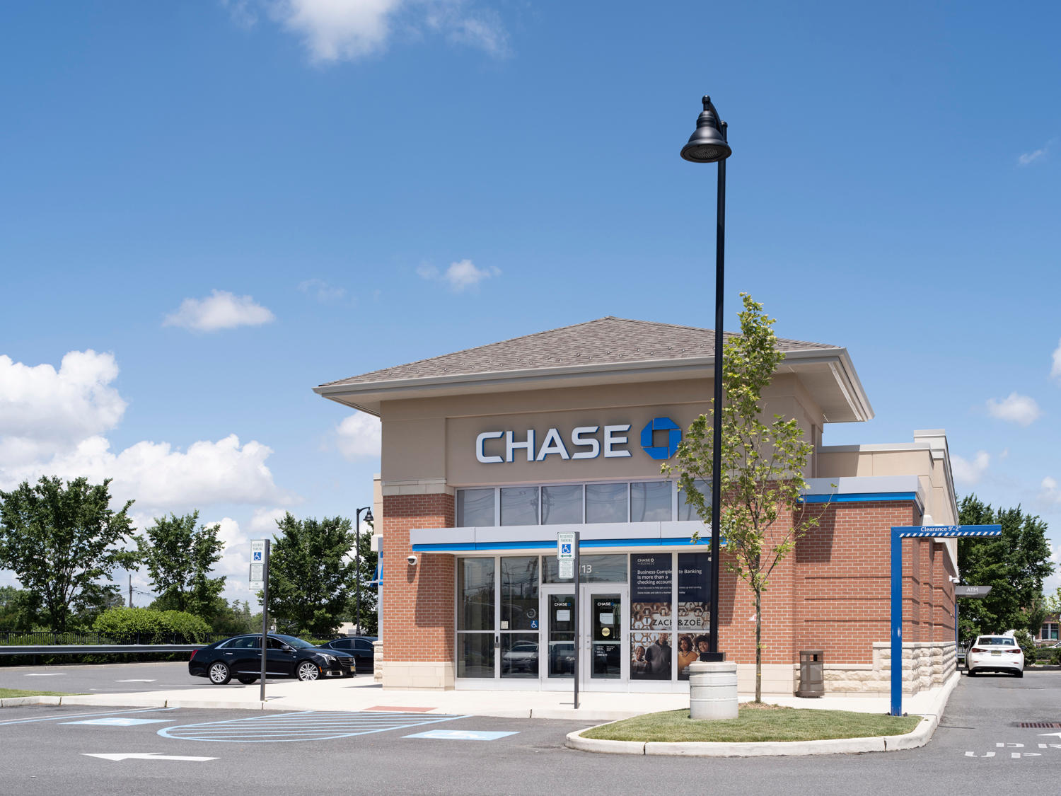 Chase Bank at The Shoppes at Cinnaminson Shopping Center