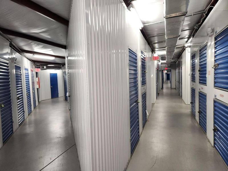 Images Extra Space Storage