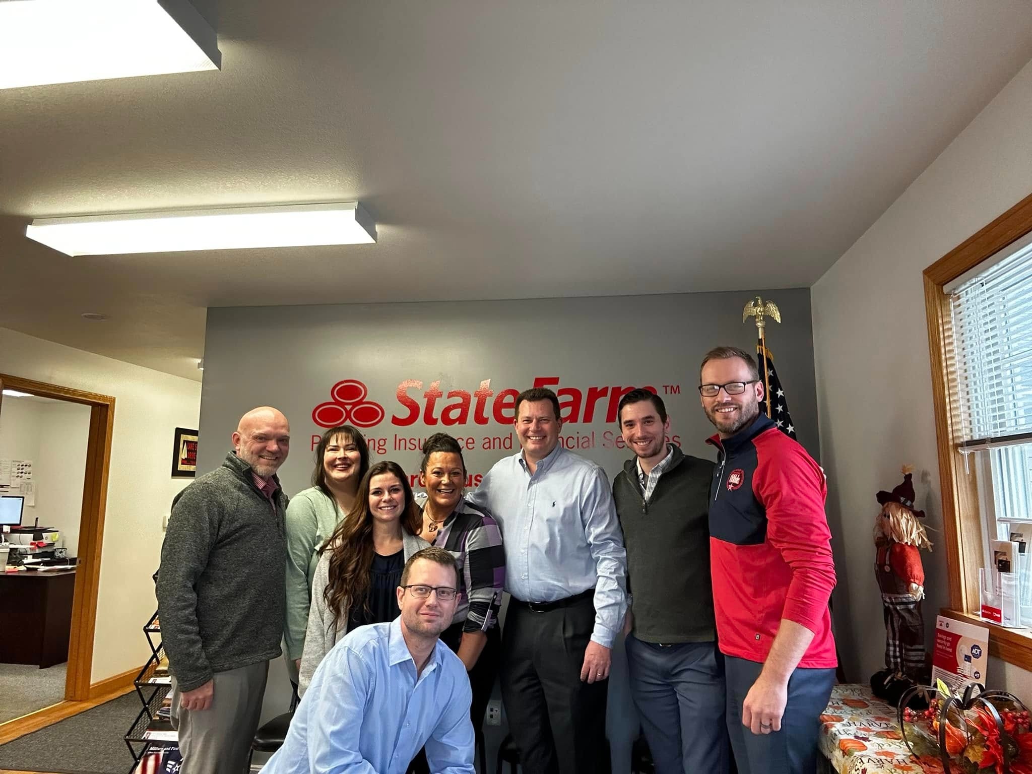 It was great having our VPA Brett Palmer join our office for lunch the other day. We are thankful for the leadership that Brett and our company provide. Also, it was the first time we were able to get the whole team together from both offices! Grateful for each and every one of them!!