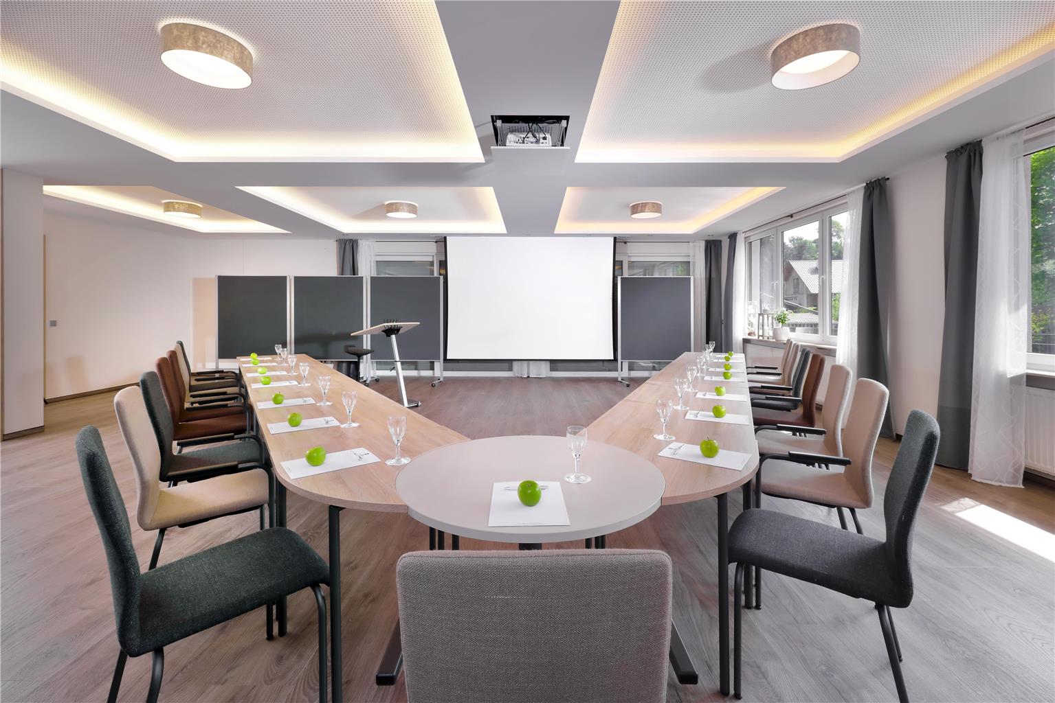 Best Western Hotel Brunnenhof, Hauptstrasse 231 in Weibersbrunn