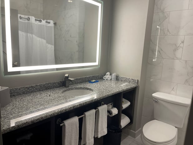 Images Holiday Inn Express & Suites Gonzales by IHG