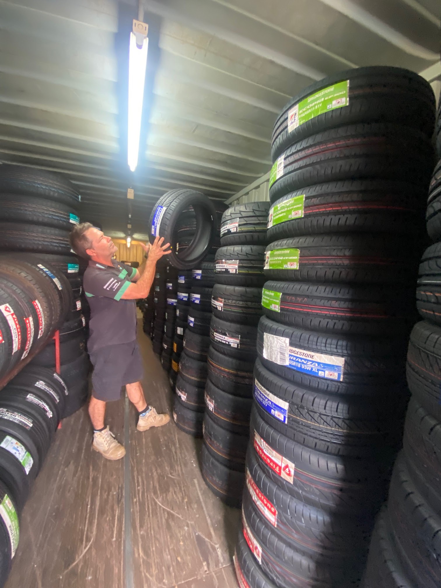 Images Bridgestone Select Tyre & Auto Coorparoo