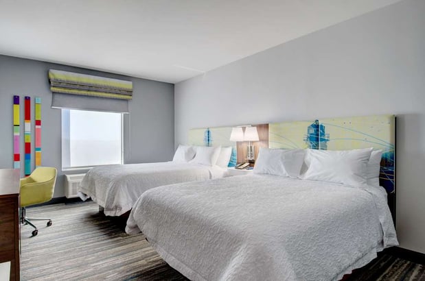Images Hampton Inn & Suites Portland West