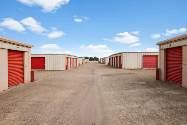 Images US Storage Centers