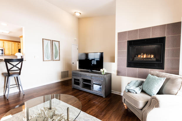 Images Renaissance Place Apartments