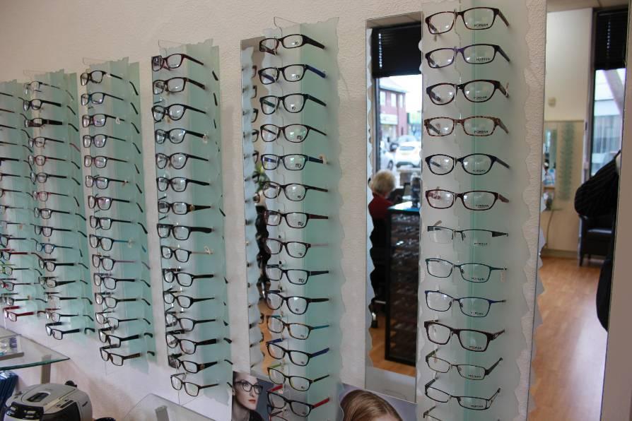 Sam Baird Opticians Belfast 02890 485033