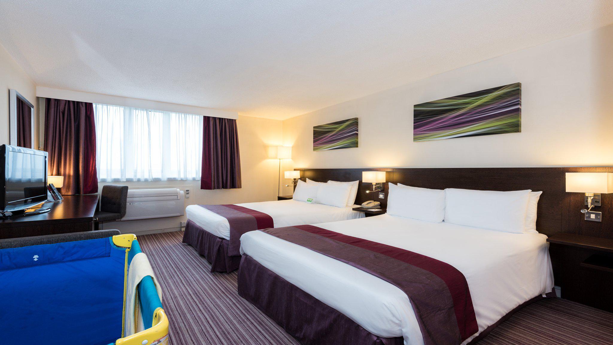 Holiday Inn Slough - Windsor, an IHG Hotel Slough 03333 209351