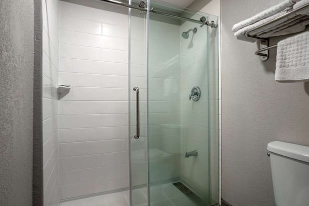Images Best Western Carlton Suites