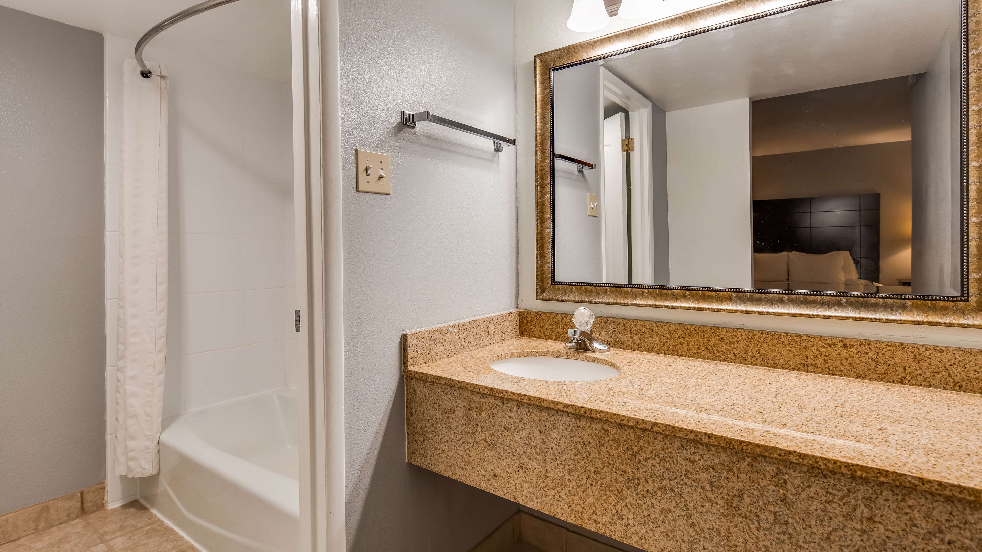 Best Western Prescottonian