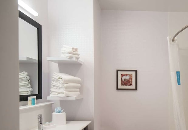 Images Hampton Inn & Suites at Wisconsin Dells Lake Delton