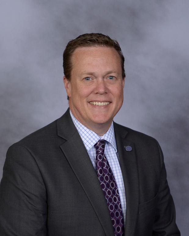 Images Karl Hanson, Bankers Life Agent and Bankers Life Securities Financial Representative