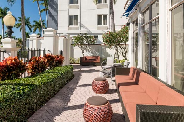 Images Hilton Garden Inn Boca Raton