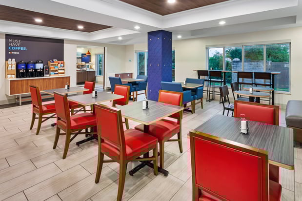 Images Holiday Inn Express & Suites Chicago South Lansing by IHG