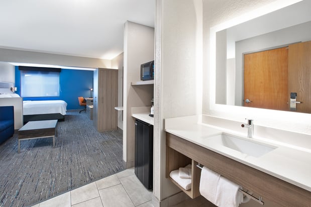 Images Holiday Inn Express Tuscola by IHG