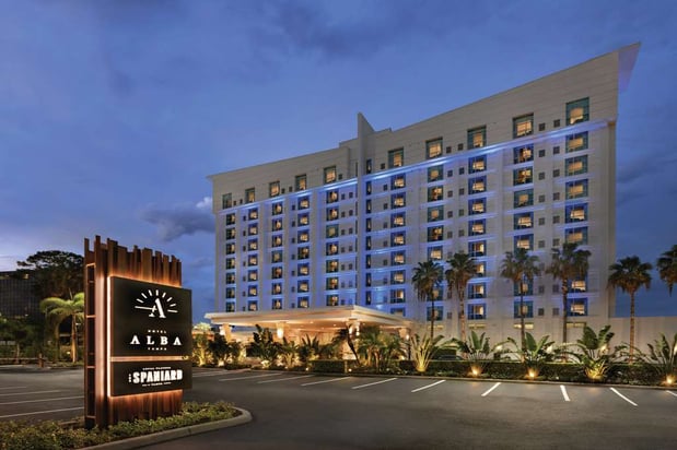 Images Hotel Alba Tampa, Tapestry Collection by Hilton