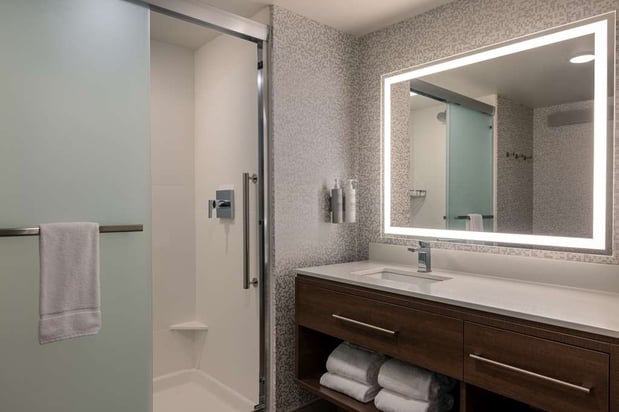 Images Home2 Suites by Hilton Ankeny