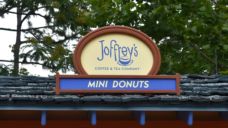Images Mini Donuts by Joffrey's Coffee™ at Blizzard Beach
