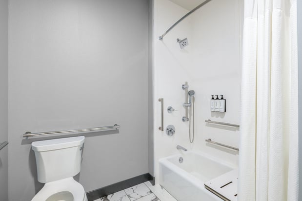 Images Crowne Plaza Kearney by IHG