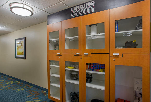 Images Candlewood Suites Louisville Airport by IHG