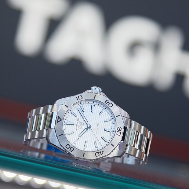 Images Watches of Switzerland