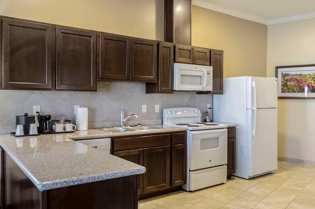 Images Best Western Plus Grapevine Inn