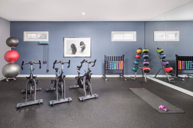 Images Camden Lakeway Apartments