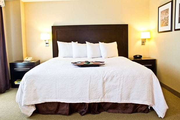 Images Hampton Inn & Suites Boston Crosstown Center