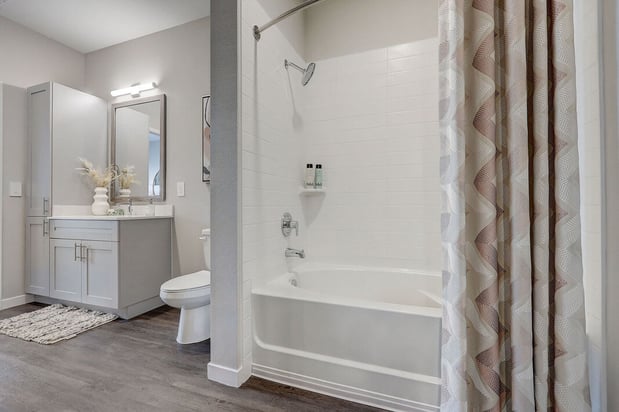 Images Ascend Reunion Crossing