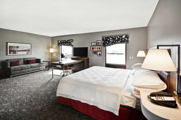 Images Hampton Inn & Suites Columbus-Easton Area
