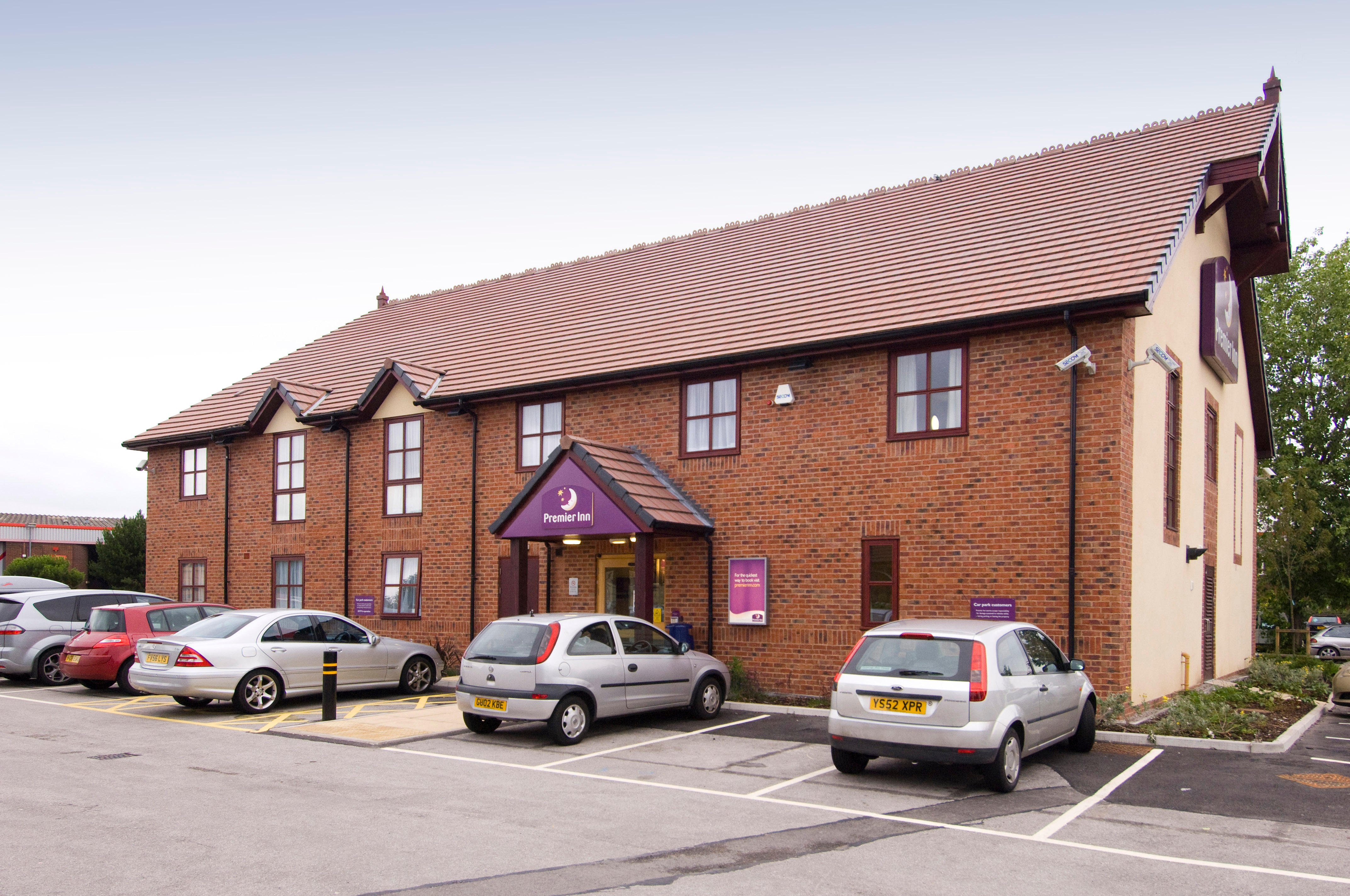 Images Premier Inn Crewe Central hotel