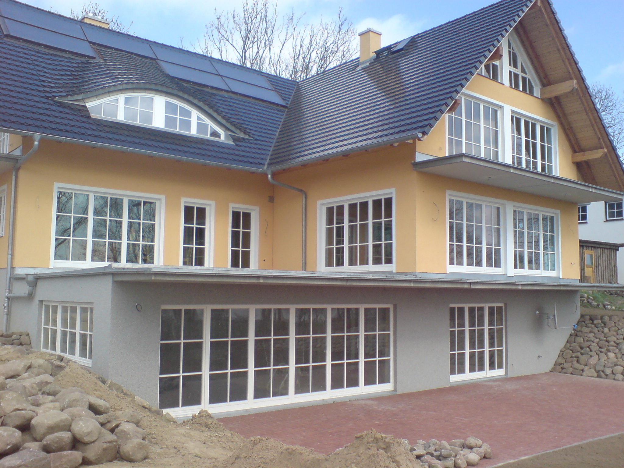 Deterding Bauelemente u. Innenausbau GmbH, Unterm Berge 19 in Sonnenstein