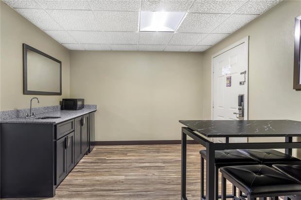 Images Best Western Plaza Inn